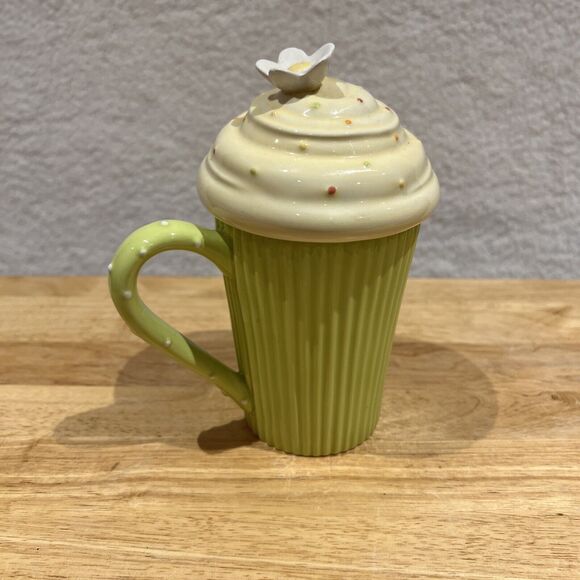 Grasslands Road Cupcake Style Coffee Mug Tea Green Fluted Handle Frosting Flower - Picture 3 of 14